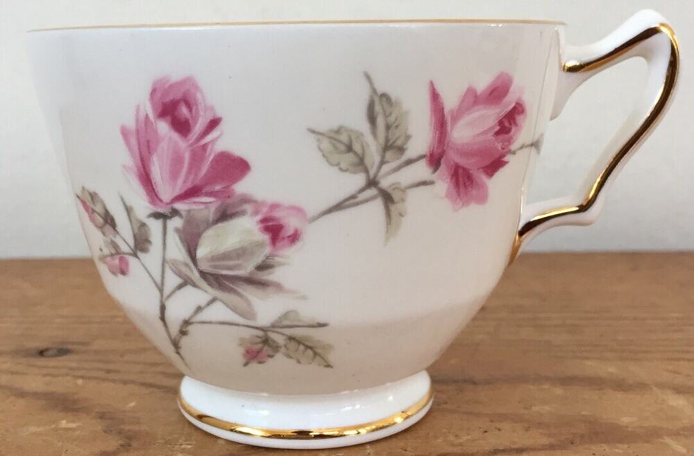 Vintage Crown Staffordshire Fine Bone China Gold Rim Pink Roses Flowers Tea Cup